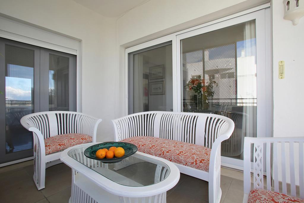 Sunny Golf Apartment Estepona Luaran gambar