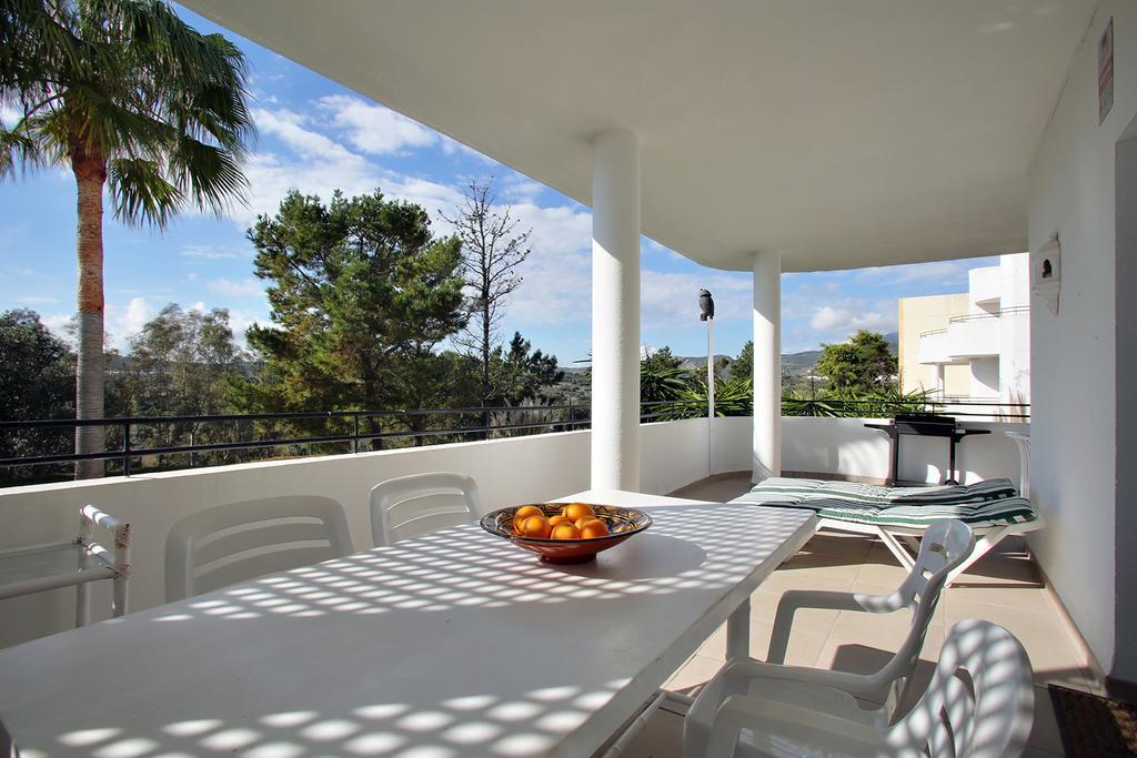 Sunny Golf Apartment Estepona Luaran gambar