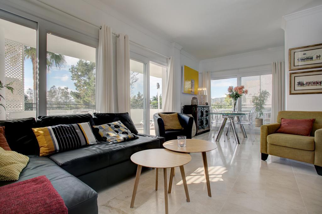 Sunny Golf Apartment Estepona Luaran gambar
